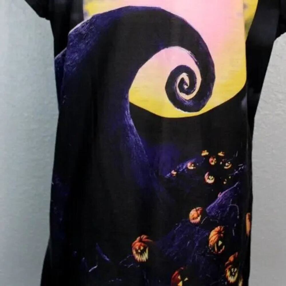 Disney Nightmare Before Christmas Shirt Jack And Sally Size Juniors XL 15-17 - Picture 8 of 10